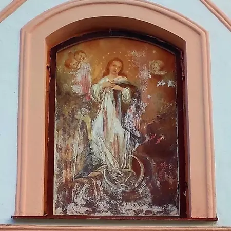 Hradecka