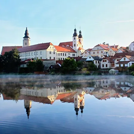 Apartment U Nechvatalu Telc * Telč